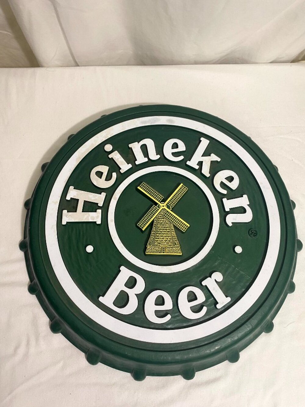 Heineken Beer Bottle Cap Wall Sign 14” Round Bar Pub Decor Green Plastic Vintage